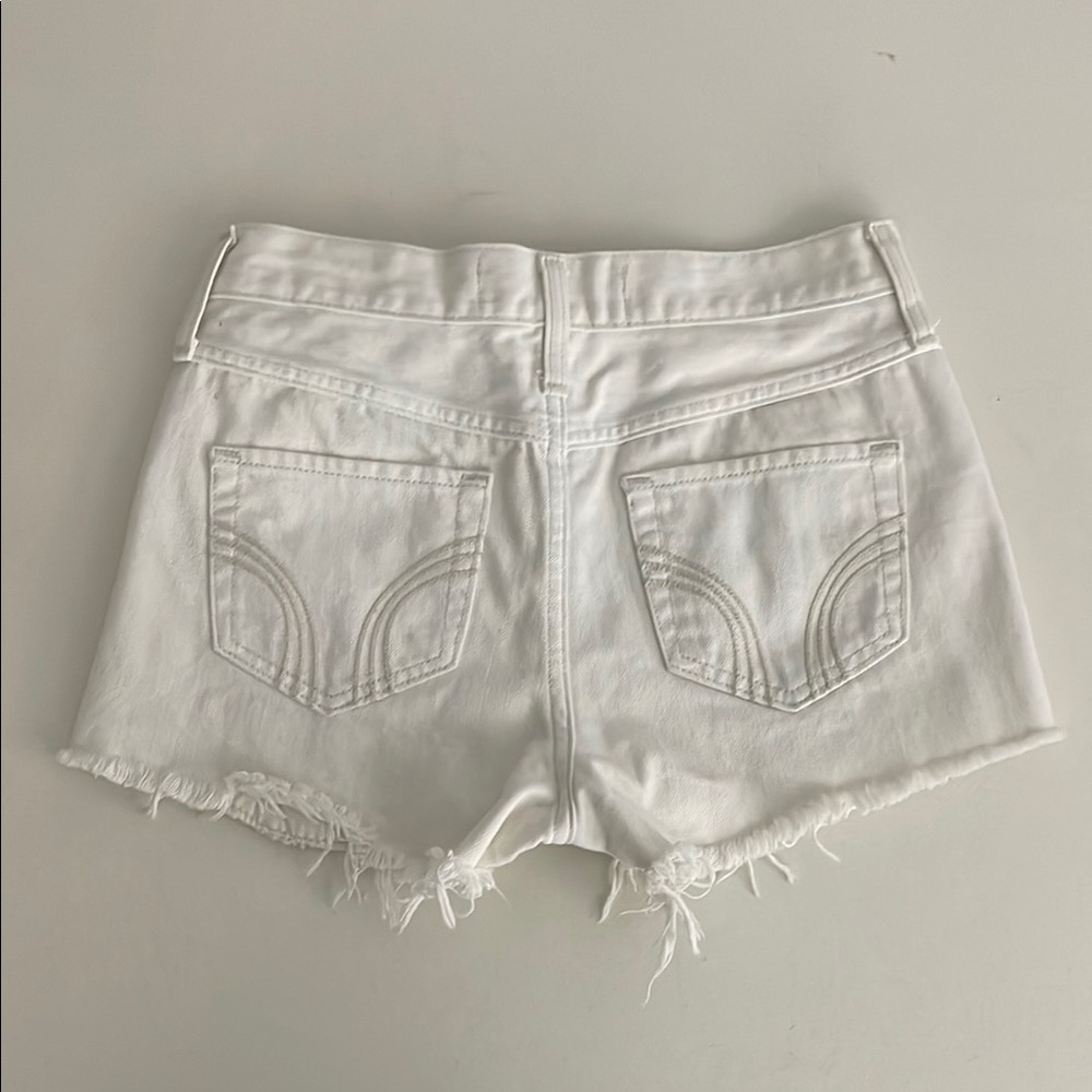 Hollister Short Shorts White Denim Size 1 W25 High Rise 2” Inseam Beach Cut Offs - Picture 3 of 8